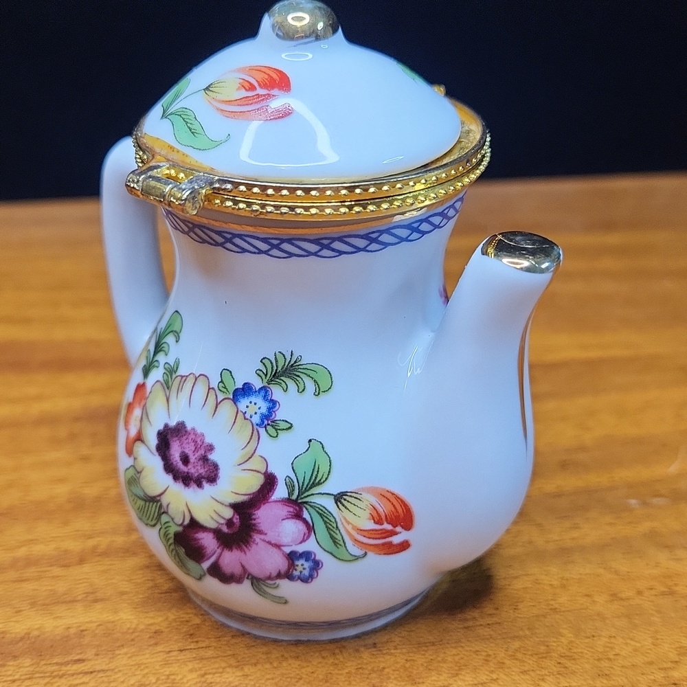 Trinket Box - Picture 2 of 4